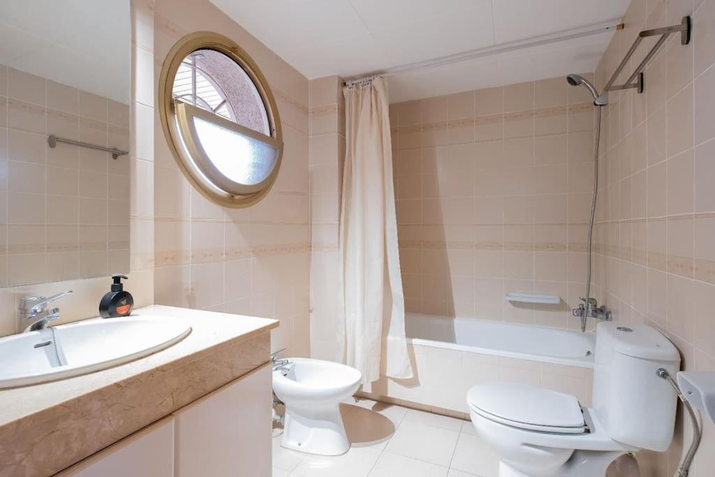 Apartamento En Salou Con 3 Piscinas Junto A Port Aventura Exterior foto