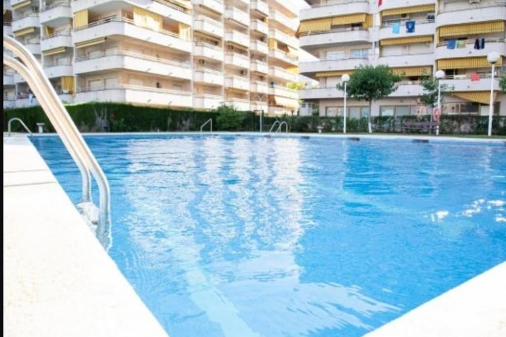 Apartamento En Salou Con 3 Piscinas Junto A Port Aventura Exterior foto