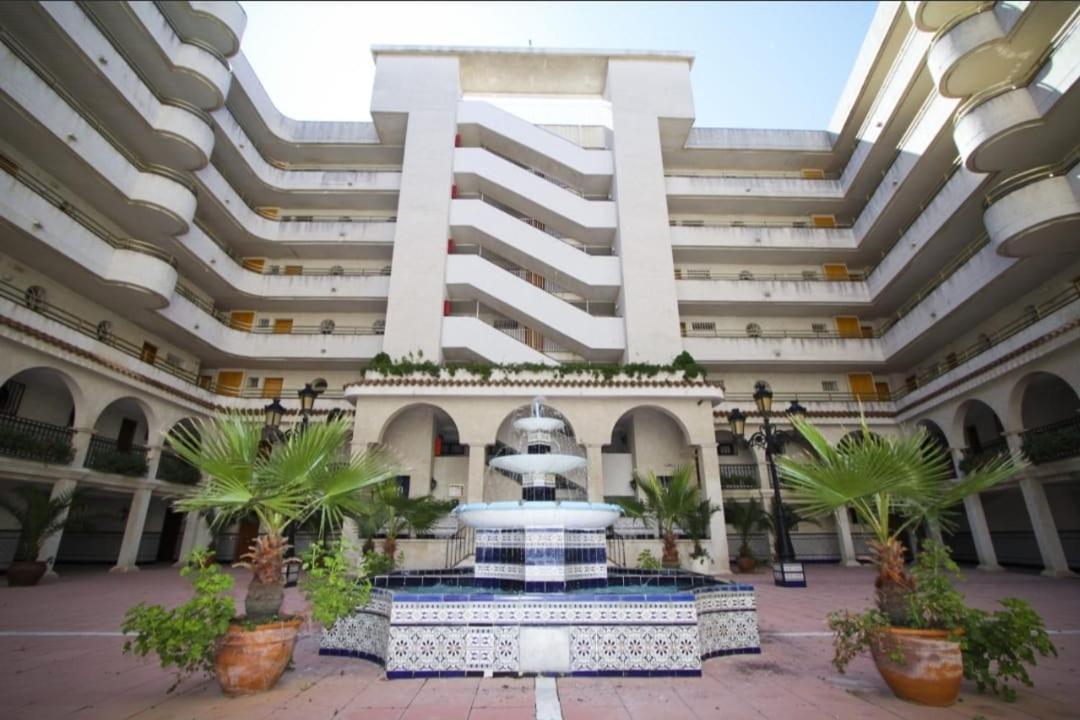 Apartamento En Salou Con 3 Piscinas Junto A Port Aventura Exterior foto